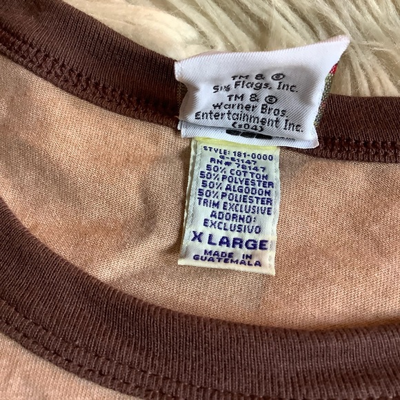 Vintage Y2K Six Flags Warner Bros Tasmanian Devil Cropped Tee L/XL - Picture 7 of 7